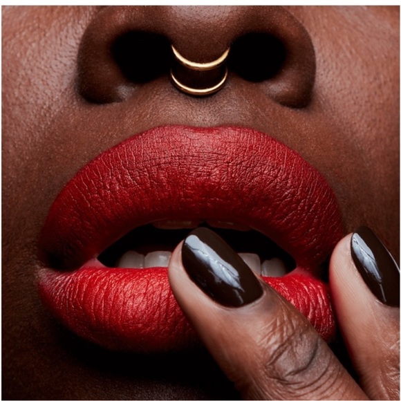 Mac Cosmetics x Richard Quinn Matte Lipstick Lady Danger BNIB - Picture 4 of 4